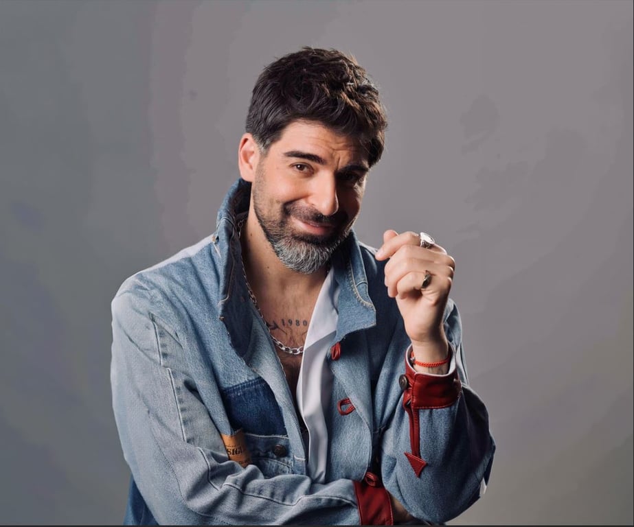 רותם כהן במופע להקה