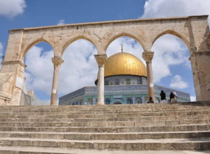 ירושלים — עיר עוטפת אור