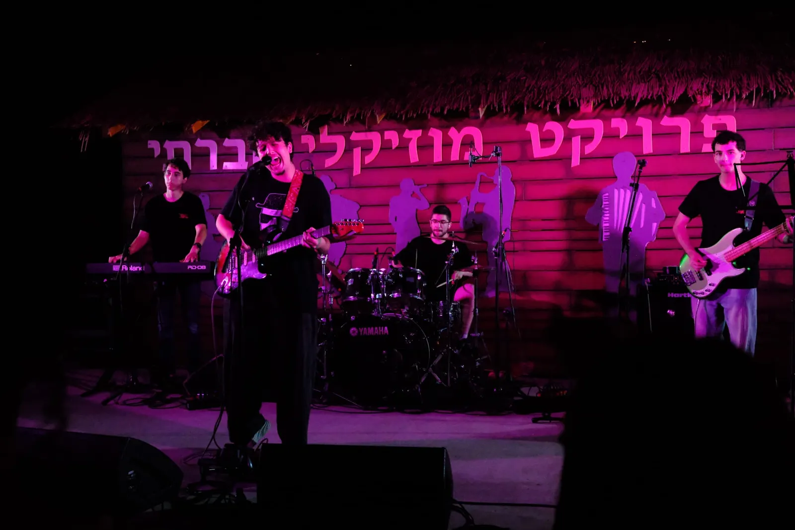 מצדה בתמונע
