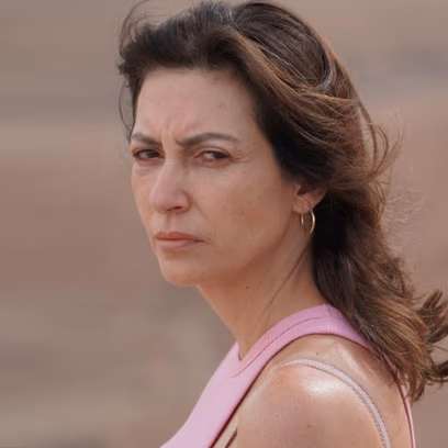 נחמה + חתונה מנייר