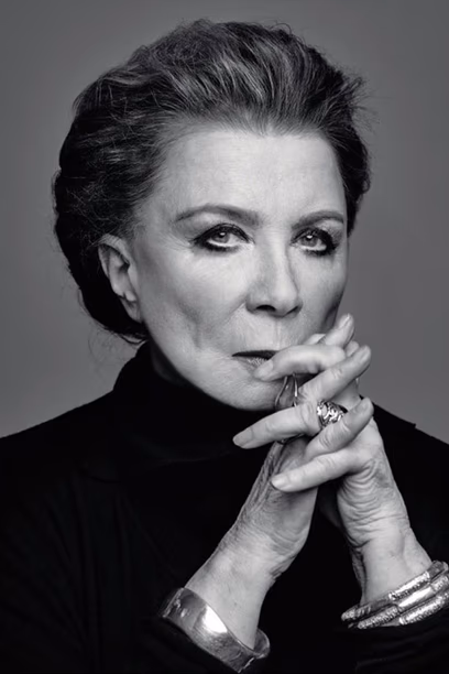 Алла Демидова