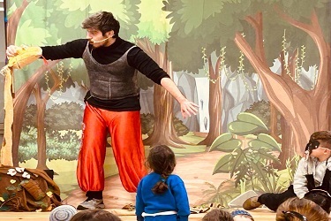 שעת סיפור: "מהומה ביער" — תיאטרון דף חדש