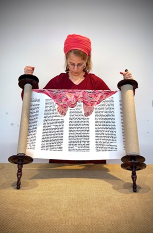 תשמישי קדושה: אוסף פרטי