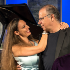 אלביס פרסלי ופרנק סינטרה | מחוץ לצלילים עם אורית וולף