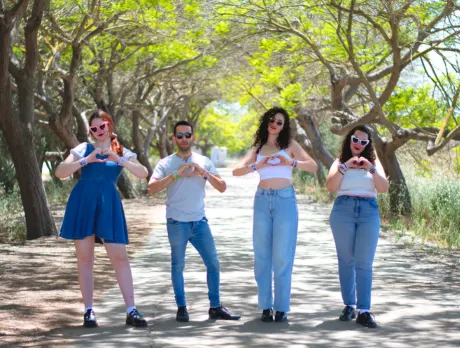 מופע מחווה לטיילור סוויפט – The New Romantics
